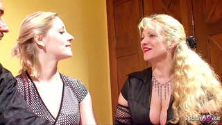 ���ುವ ಅನನುಭವಿ ಇಬ್ಬರು ಪಡೆಯುತ್ತದೆ ಸಹಾಯ ಎದೆ ತುಂಬಿದ ನೆರೆಯ ತನ್ನ ಮೊದಲ ಮೂವರು ಸೇರಿ ಹಾರ್ಡ್ ಕೋರ್