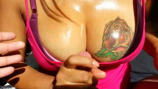 ���ีชมพู handjob