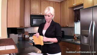 StepMom Dili Maayo Nga Grado