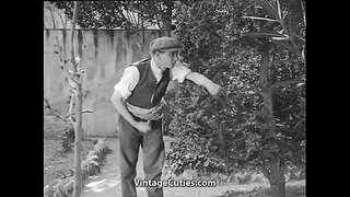 Хозяйка дома соблазняет своего нового садовника