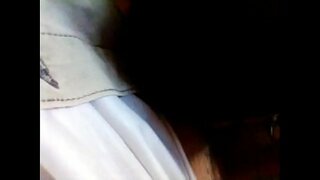 Mulatto ดูดและทำให้ก้น