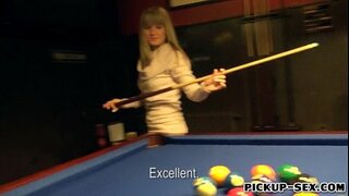 Estu txekiar slut pussy railed gaizto dude dirua