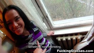 شیشے - دوست&amp;#039;فون کرتا&amp;#039;t جواب وہ ختم ہو جاتی ہے