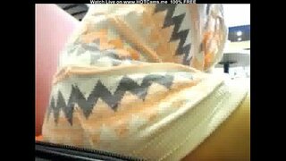 Busty Sarışın Babe Eynək İctimai Kafe