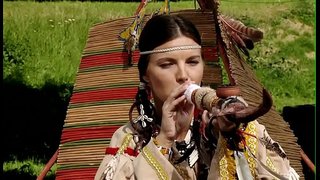 Jilgħaq ħmar lesbjani professjonali