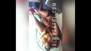 Лесбийка родословни свирене дебеличка бързо